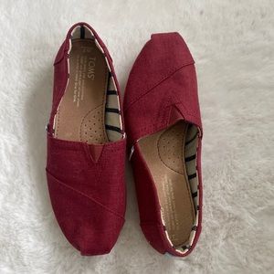 Tom’s slip on shoes. Size 7. Worn once